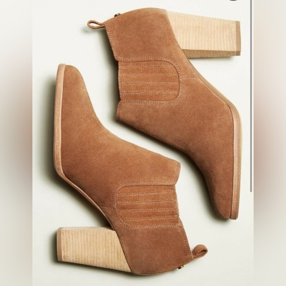 Michael KORS Suede  City Fall Winter Boho  Booties Cognac  Brown Neutral Size 9 - Picture 10 of 10